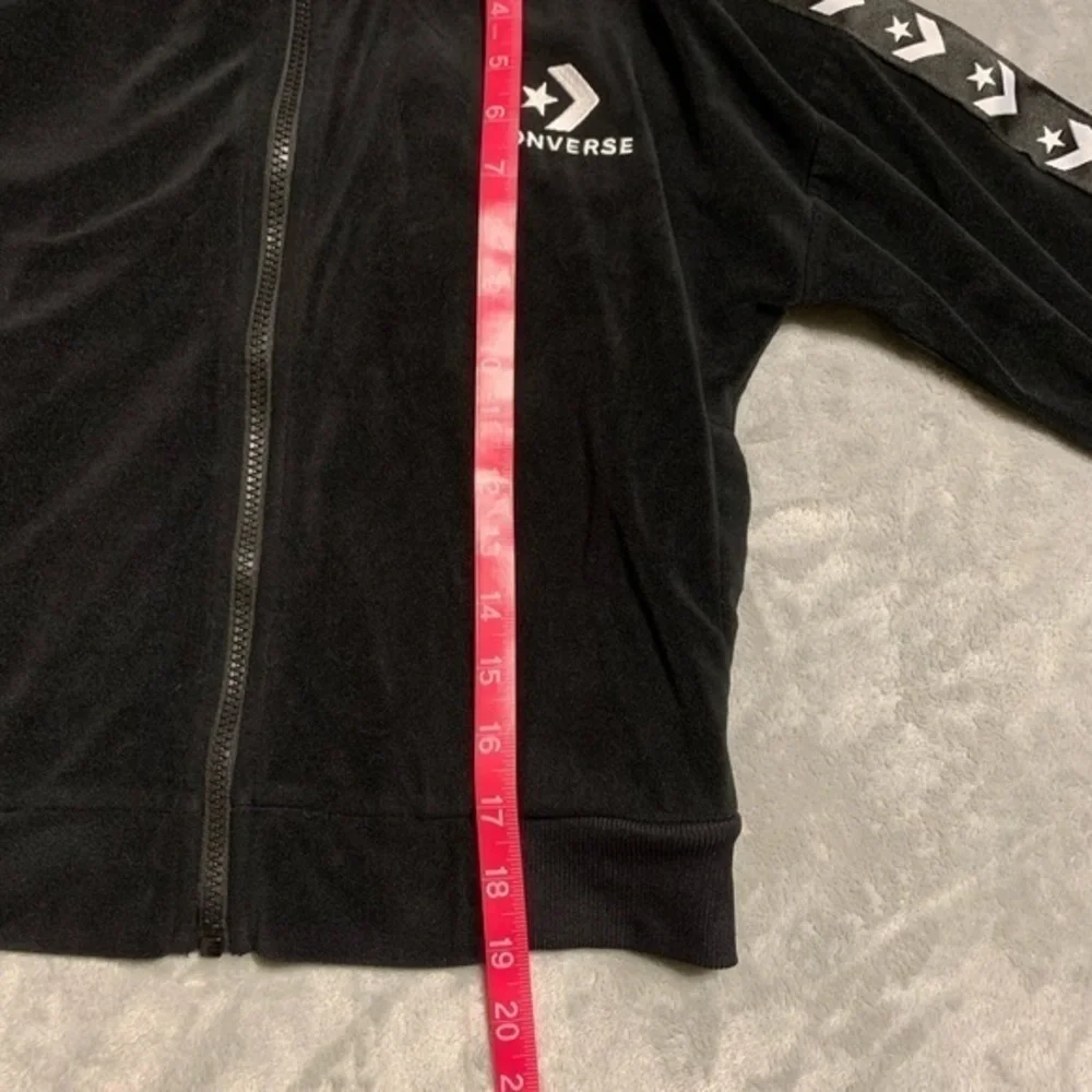 Converse girls velour